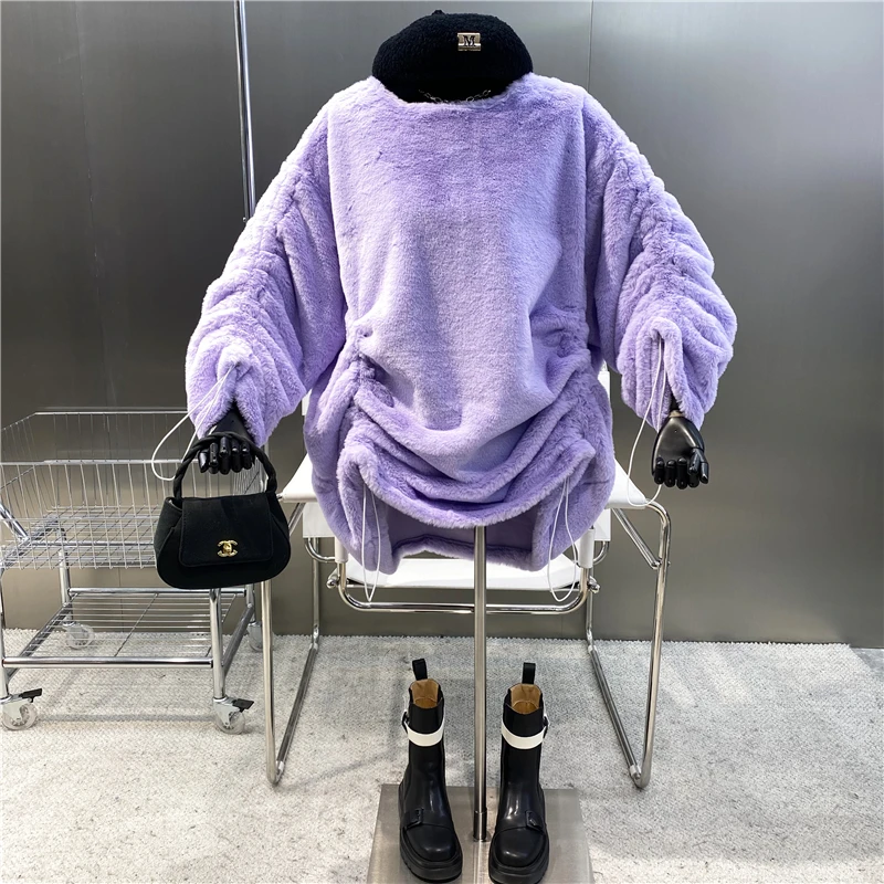 New 2021 Plush Drawcord Loose Medium Long Pullover Sweater Thickened Warm Imitation Mink Round Neck Wrinkled Long Sleeve Top
New 2021 Plush Drawcord Loose Medium Long Pullover Sweater Thickened Warm Imitation Mink Round Neck Wrinkled Long Sleeve Top