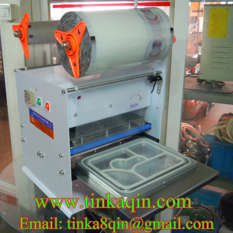 FGJ-F1-1 Semi-automatic lunch box sealing machine Takeaway packing box Sealer Food tray sealing machine PET fruit box Sealer
FGJ-F1-1 Semi-automatic lunch box sealing machine Takeaway packing box Sealer Food tray sealing machine PET fruit box Sealer