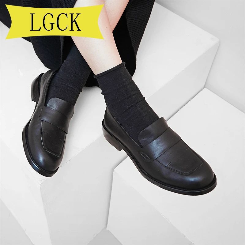 Plus Size 34-44 Classic Penny Loafers Women Genuine Cow Leather British Style Round Toe Slip on Female Flat Soft Shoes Handmade
Plus Size 34-44 Classic Penny Loafers Women Genuine Cow Leather British Style Round Toe Slip on Female Flat Soft Shoes Handmade
