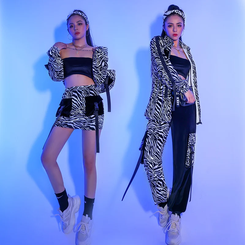 Sexy Jazz Hip Hop Dance Outfits For Women Nightclub Dj Clothing Zebra Striped Suit Gogo Dancer Rave Party Show Stage Wear BL6330
Sexy Jazz Hip Hop Dance Outfits For Women Nightclub Dj Clothing Zebra Striped Suit Gogo Dancer Rave Party Show Stage Wear BL6330