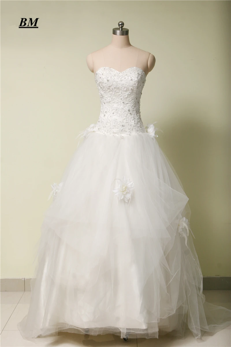 BM 2025 Tulle Ball Gown Quinceanera Dresses Beading Lace Up Sweet 16 Dress Prom Party Gown Debutante Vestido De 15 Anos BM212
BM 2025 Tulle Ball Gown Quinceanera Dresses Beading Lace Up Sweet 16 Dress Prom Party Gown Debutante Vestido De 15 Anos BM212