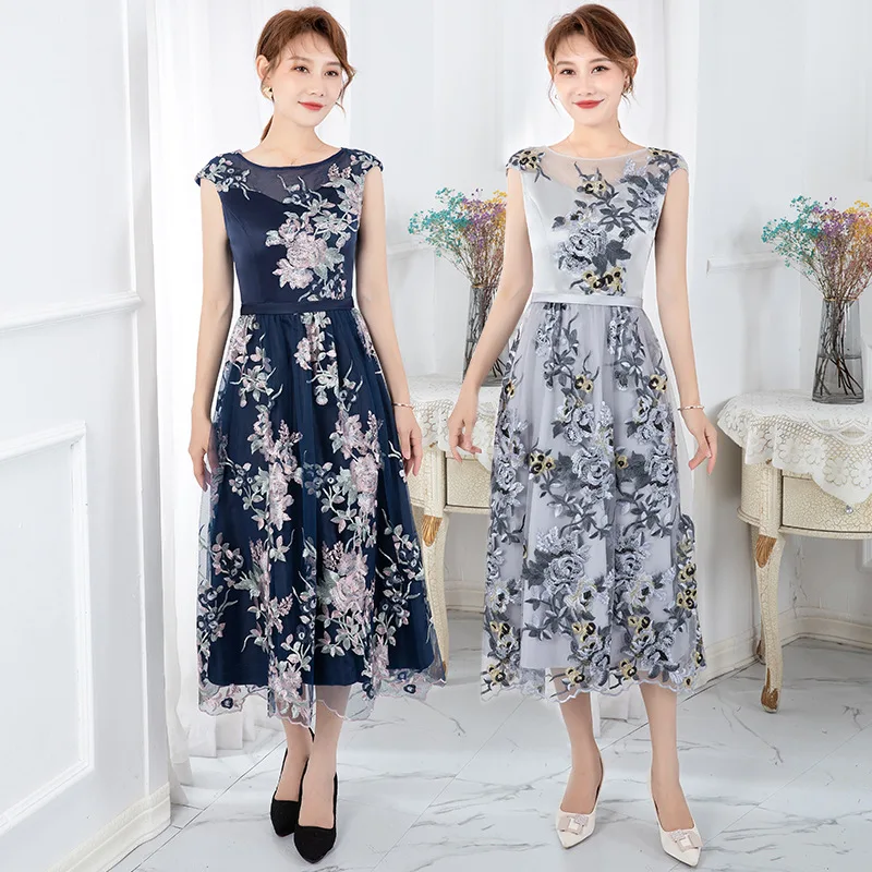 Navy Blue Evening Dress Women Fall 2021 New Sexy Illusion O-neck Sleeveless Appliques Banquet Party Dresses Robe De Soiree
Navy Blue Evening Dress Women Fall 2021 New Sexy Illusion O-neck Sleeveless Appliques Banquet Party Dresses Robe De Soiree