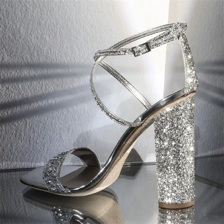 Chic Crossed Straps Sequins Peep Toe Sandals Bling Bling Woman Wedding Sandals Hoof Heels Dress Shoes Summer Lady High Heels
Chic Crossed Straps Sequins Peep Toe Sandals Bling Bling Woman Wedding Sandals Hoof Heels Dress Shoes Summer Lady High Heels