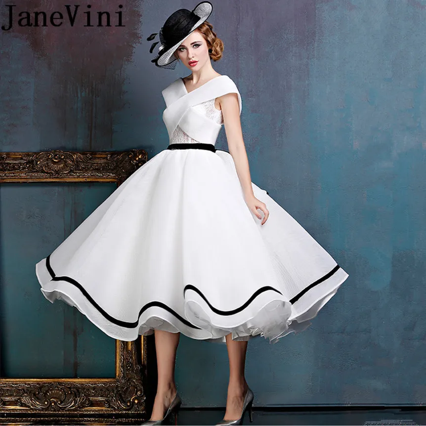 JaneVini Vintage French White Prom Dresses Tea-Length Lace Ruched Women Evening Gown Elegant Graduation 2024 Sukienki Damskie
JaneVini Vintage French White Prom Dresses Tea-Length Lace Ruched Women Evening Gown Elegant Graduation 2024 Sukienki Damskie
