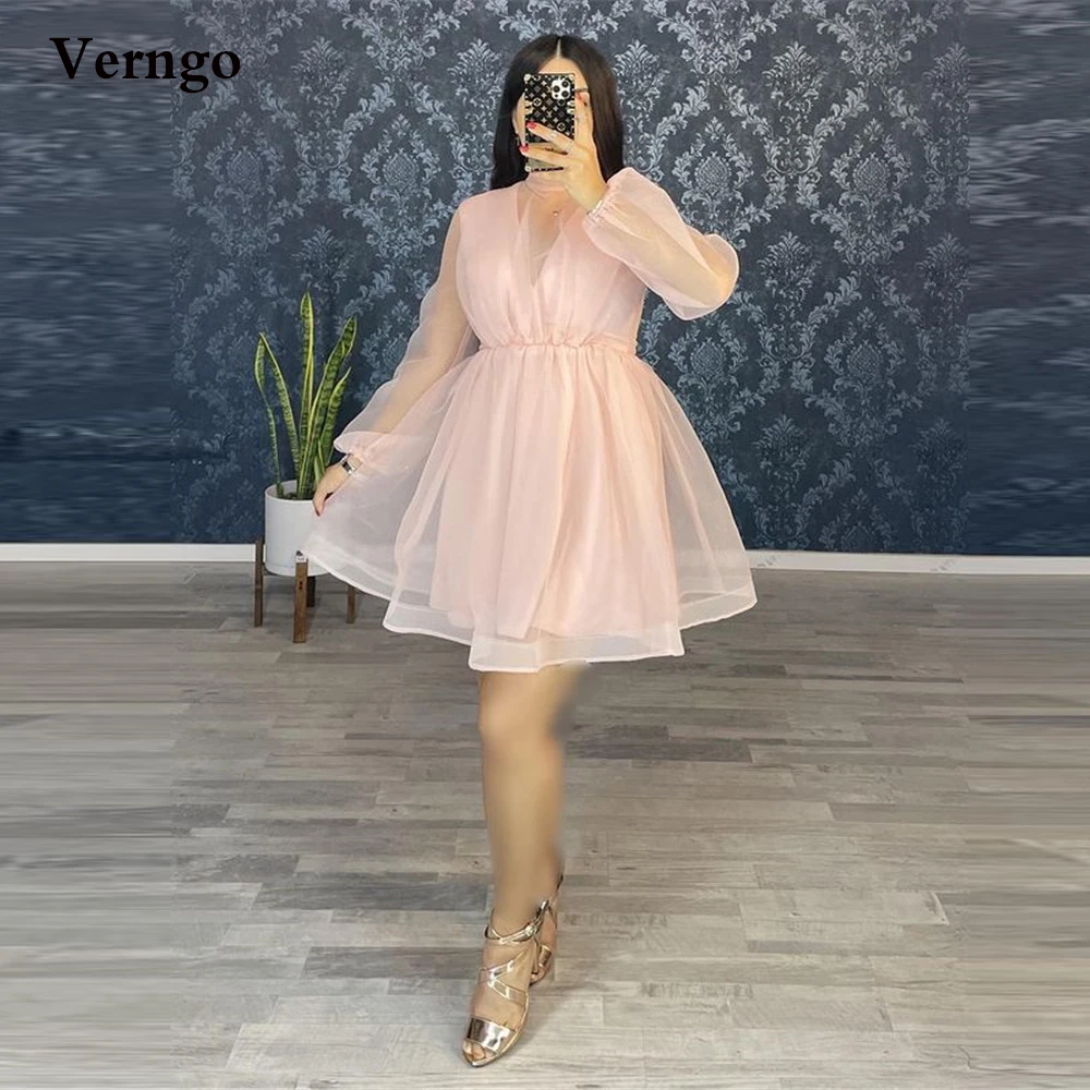 Простые розовые короткие платья для выпускного Verngo из органзы с длинными рукавами-фонариками и высоким воротником длиной выше колена женские платья для вечеринок
Простые розовые короткие платья для выпускного Verngo из органзы с длинными рукавами-фонариками и высоким воротником длиной выше колена женские платья для вечеринок