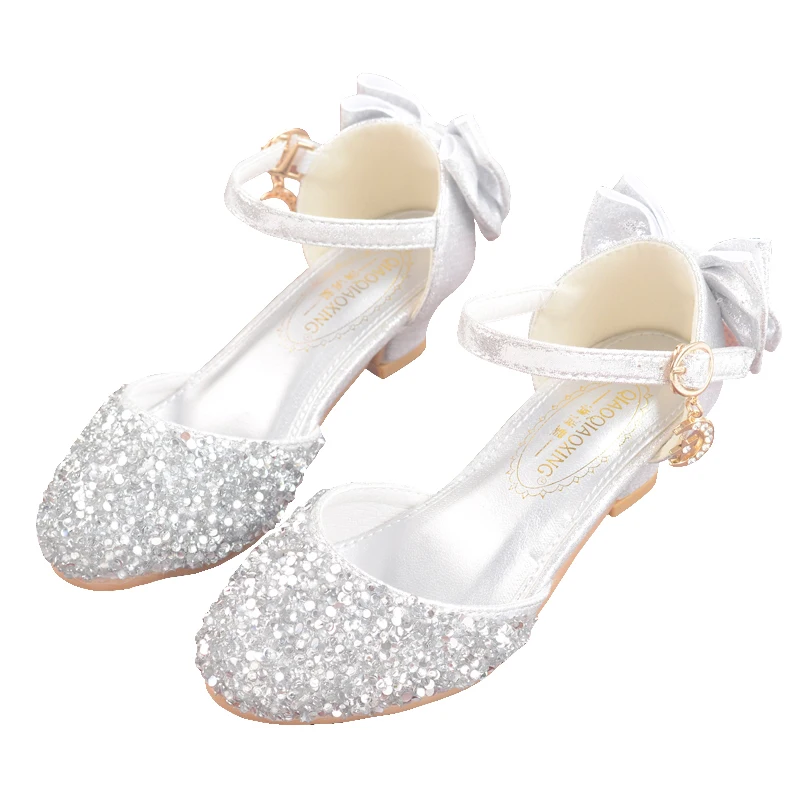 2022 New Princess Girls Shoes Sandals For Kids Glitter bowtie low Heel Children Shoes Girls Party Enfant meisjes schoenen
2022 New Princess Girls Shoes Sandals For Kids Glitter bowtie low Heel Children Shoes Girls Party Enfant meisjes schoenen