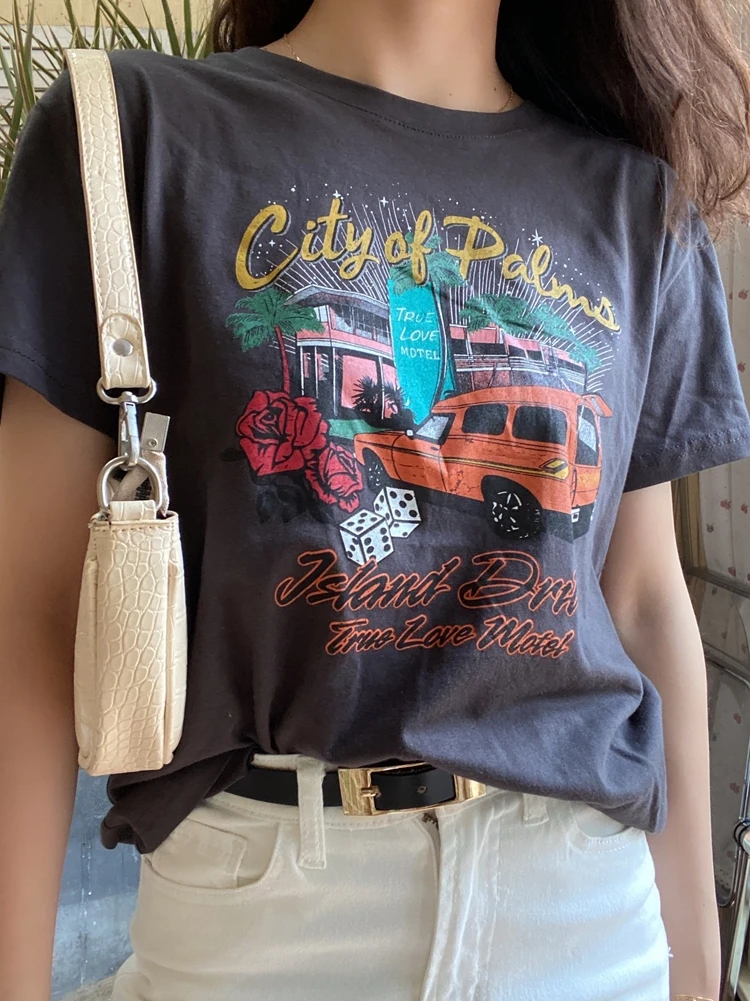 Super Chic vintage black summer short sleeve loose t shirt for women print graphic tee tops new boho woman tshirts 2021 casual
Super Chic vintage black summer short sleeve loose t shirt for women print graphic tee tops new boho woman tshirts 2021 casual