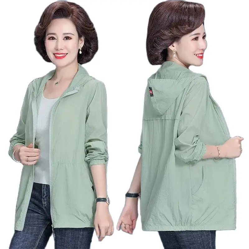 2022 New Women's Sun Protection Clothing Loose Female Sun Protection Wear Mid Long Hooded Summer Fashion Women Ladies Jacket
2022 New Women's Sun Protection Clothing Loose Female Sun Protection Wear Mid Long Hooded Summer Fashion Women Ladies Jacket