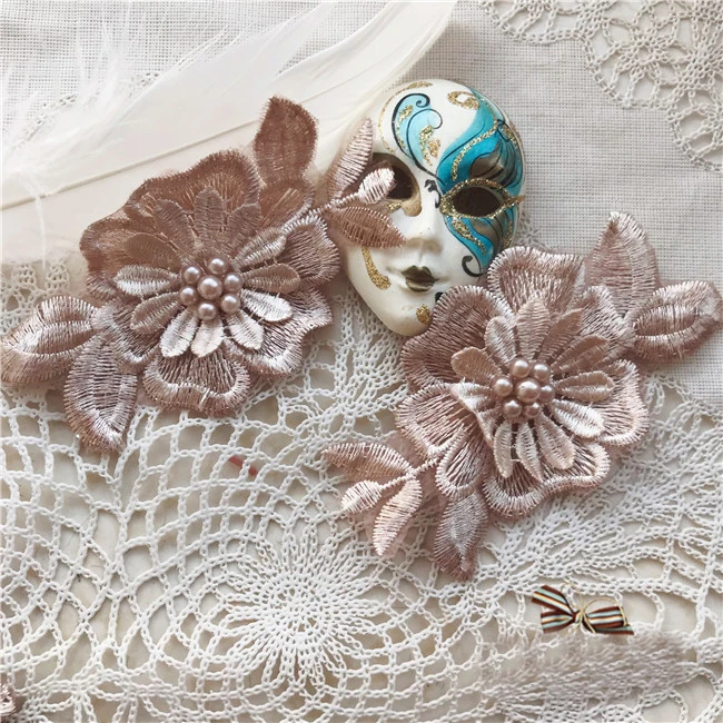 Coffee White Flower Appliques 10pcs Embroidery Lace Patches Clothes Dress Jacket Decoration 5.5x10.5CM L14C33
Coffee White Flower Appliques 10pcs Embroidery Lace Patches Clothes Dress Jacket Decoration 5.5x10.5CM L14C33