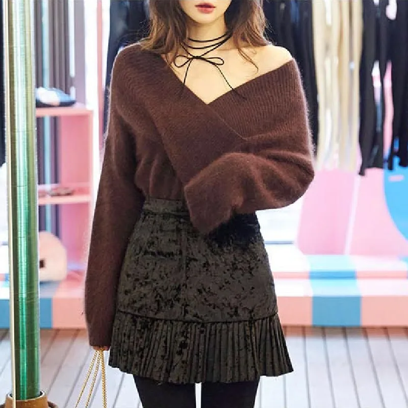 Women's Oversized Fashionable Knitted Pullover Sweaters Solid V-Neck Long Sleeves Women Loose Knitting Pullover Autumn 2021
Women's Oversized Fashionable Knitted Pullover Sweaters Solid V-Neck Long Sleeves Women Loose Knitting Pullover Autumn 2021