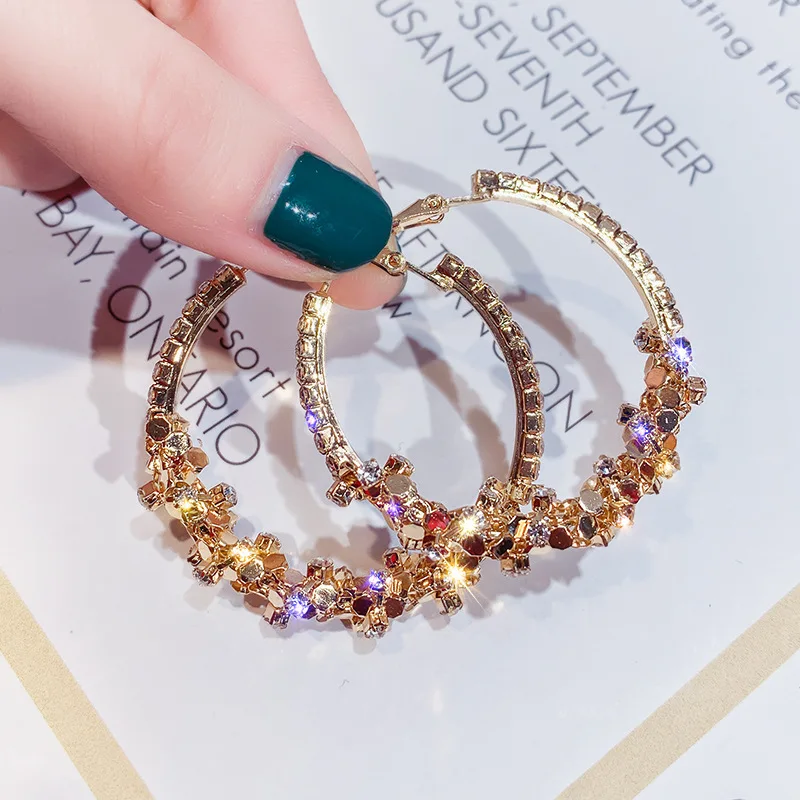 New 2023 French Exaggerated Rhinestone Big Gold Silver Earrings Fashion Personality Versatile Earrings Women'S Jewelry Wholesale
New 2023 French Exaggerated Rhinestone Big Gold Silver Earrings Fashion Personality Versatile Earrings Women'S Jewelry Wholesale