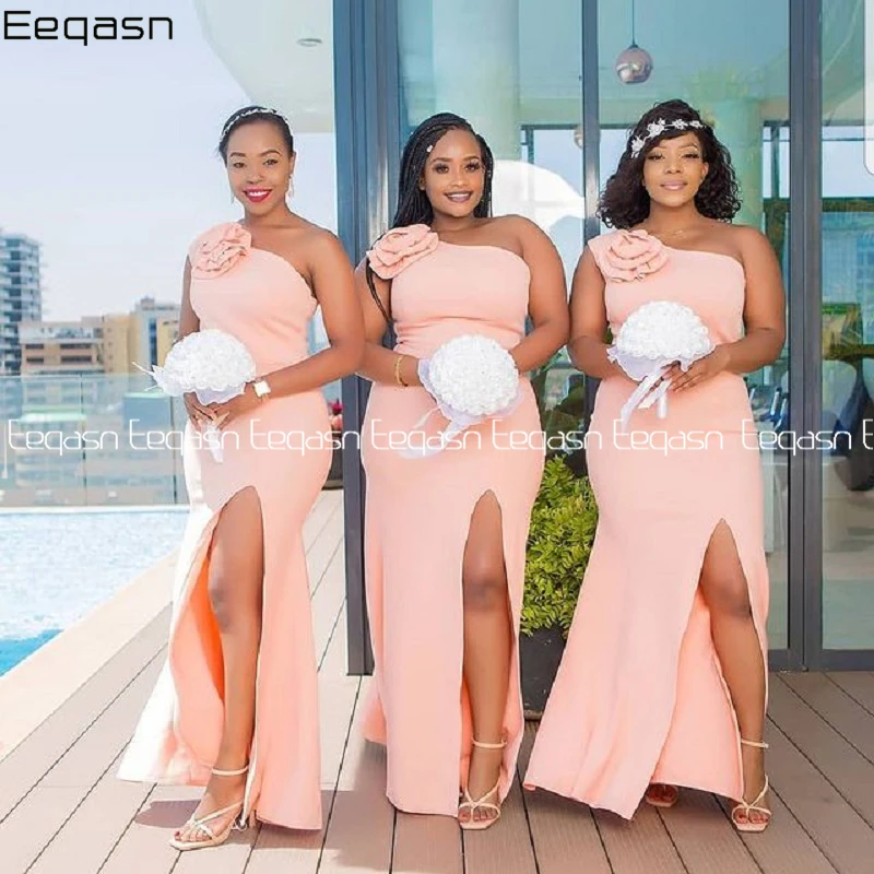 2024 Long Bridesmaid Dresses One Shoulder Spandex Satin Mermaid Bridesmaid Dress With Flower Split Wedding Party Bridemaid Gowns
2024 Long Bridesmaid Dresses One Shoulder Spandex Satin Mermaid Bridesmaid Dress With Flower Split Wedding Party Bridemaid Gowns