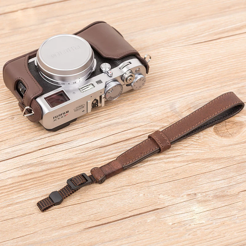 Original Handmade Genuine Leather Camera Wrist Straps SLR Camera Wristband for Fujifilm X100F XT20XT100 XT3 Sony A6000 A6300 A6
Original Handmade Genuine Leather Camera Wrist Straps SLR Camera Wristband for Fujifilm X100F XT20XT100 XT3 Sony A6000 A6300 A6