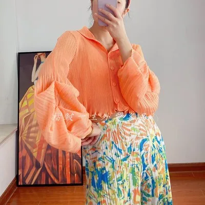 HOT SELLING pleated turndown collar shirt solid single breasted ruff sleeve shirt IN STOCK
HOT SELLING pleated turndown collar shirt solid single breasted ruff sleeve shirt IN STOCK