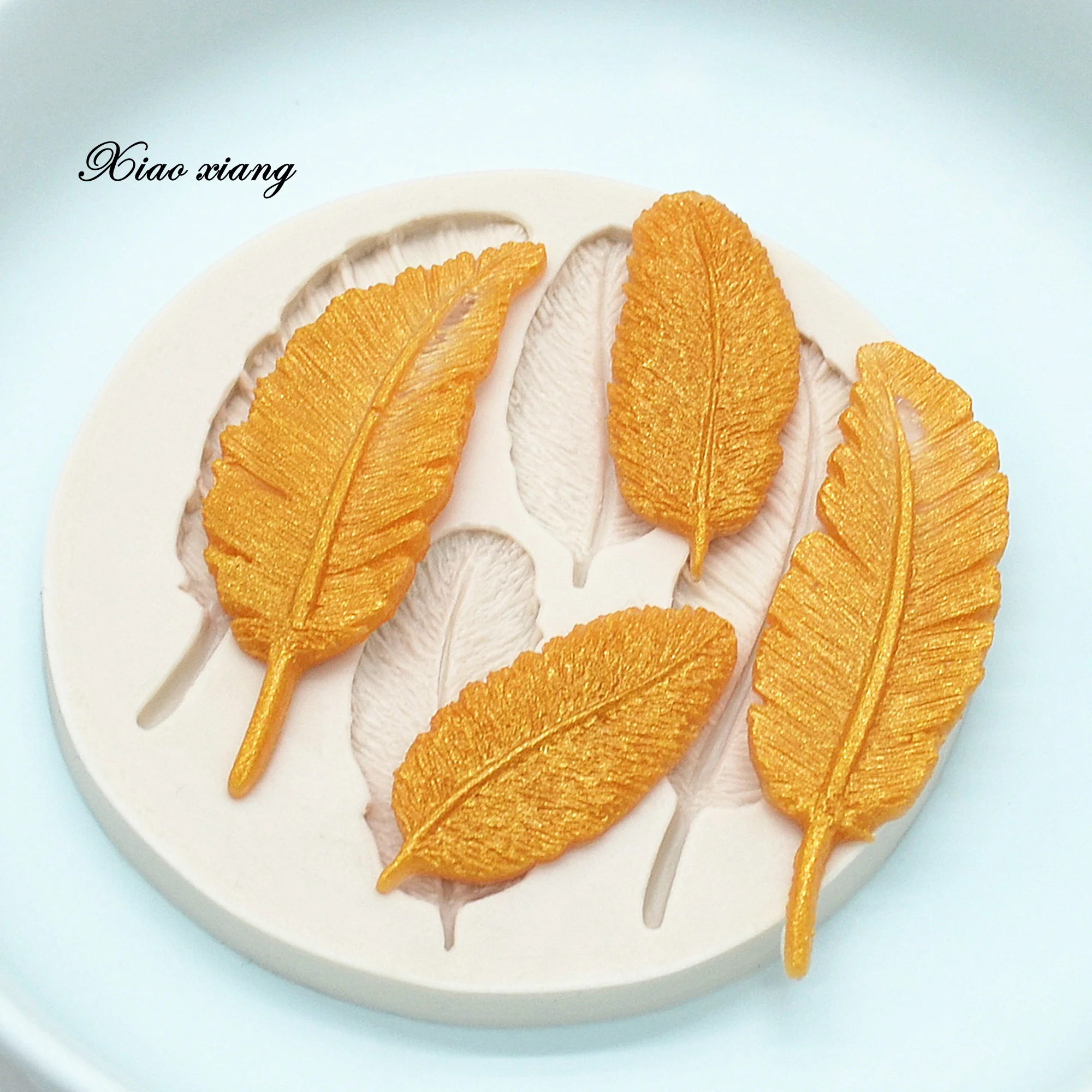 1pc Feather Silicone Resin Fondant Molds For Baking Cake Decoration Tools Pastry Kitchen Baking Accessories Cake Molds FM068
1pc Feather Silicone Resin Fondant Molds For Baking Cake Decoration Tools Pastry Kitchen Baking Accessories Cake Molds FM068