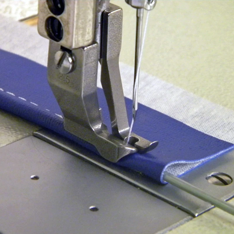 Industrial Walking Foot Sewing Machine Parts, Welting Presser Foot, Piping Foot, Cording Foot with Inner And Outer Presser Foot
Industrial Walking Foot Sewing Machine Parts, Welting Presser Foot, Piping Foot, Cording Foot with Inner And Outer Presser Foot