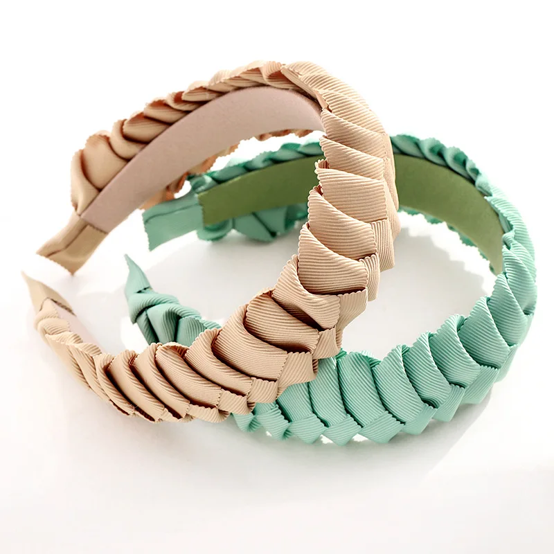 2023 American Handmade Weave Braided Headband Ethnic Style Women Thicken Hair Hoops Foldable Braided Hair Accessories Hairbands
2023 American Handmade Weave Braided Headband Ethnic Style Women Thicken Hair Hoops Foldable Braided Hair Accessories Hairbands
