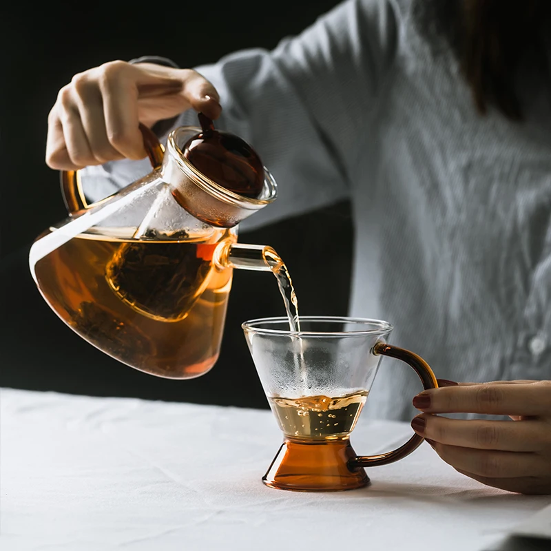 Ins Creative Nordic Teapot High Borosilicate Glass Transparent Heat Resistant Tea Pot Set Filter Coffee Pot Office Set Home Tool
Ins Creative Nordic Teapot High Borosilicate Glass Transparent Heat Resistant Tea Pot Set Filter Coffee Pot Office Set Home Tool