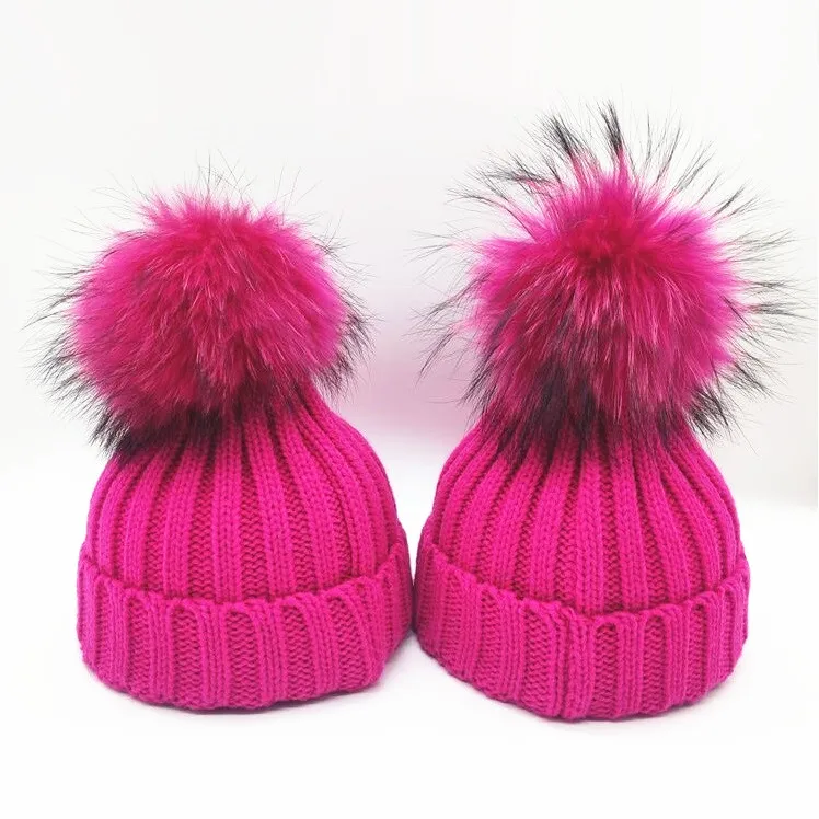 wholesale hot New Winter Thick Fur Pompom Knitted Skullies Beanies Women Striped Bubble Warm Caps Knit Hat with Fur Ball
wholesale hot New Winter Thick Fur Pompom Knitted Skullies Beanies Women Striped Bubble Warm Caps Knit Hat with Fur Ball