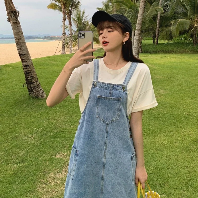 Style Korean Fashion Denim Strap Dress Pockets Button Womens Summer New Loose A-Line Vintage Casual Elegant Sleeveless Dress
Style Korean Fashion Denim Strap Dress Pockets Button Womens Summer New Loose A-Line Vintage Casual Elegant Sleeveless Dress