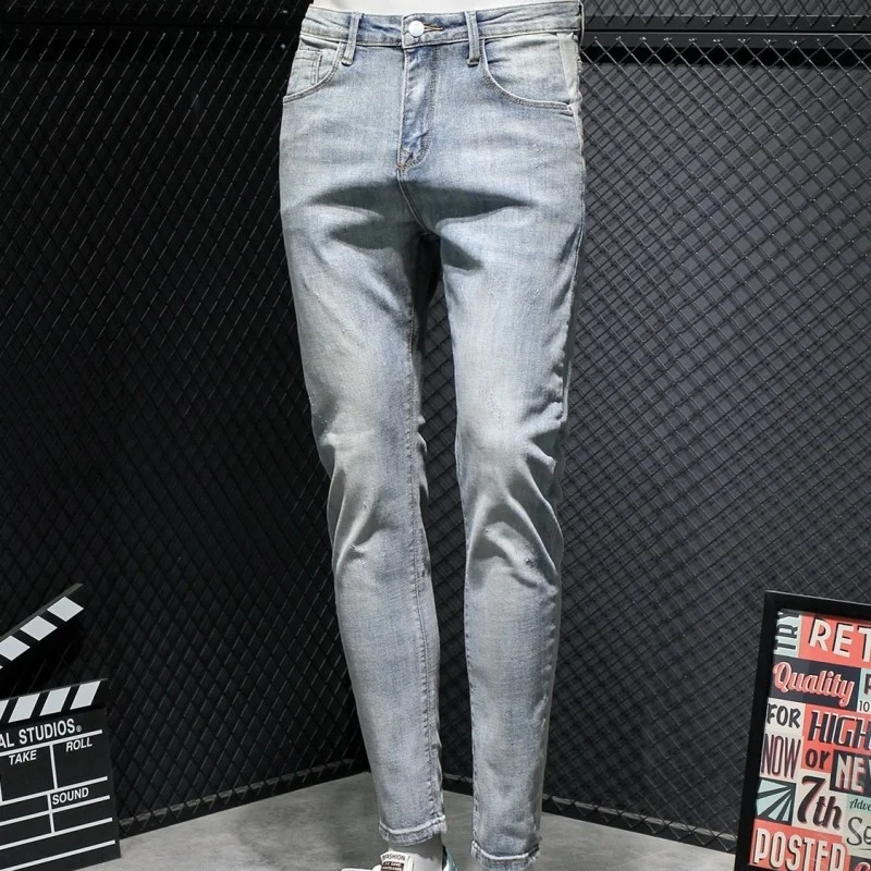 Blue Light Washed Jeans Men Spring Summer New High Street Slim Pencil Pants Preppy Style Casual Biker Denim Trousers Male 28-38
Blue Light Washed Jeans Men Spring Summer New High Street Slim Pencil Pants Preppy Style Casual Biker Denim Trousers Male 28-38