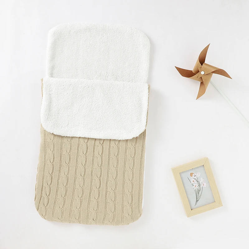 Winter Baby Sleeping Bag Solid Knitted Newborn Girl Boy Sleep Sack Fashion Zipper Fall Toddler Infant Gowns Envelope Autumn Warm
Winter Baby Sleeping Bag Solid Knitted Newborn Girl Boy Sleep Sack Fashion Zipper Fall Toddler Infant Gowns Envelope Autumn Warm