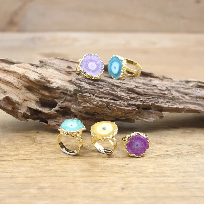 Beautiful Color Natural Solar Quartz Ring Healing Crystal Geode Druzy Drusy Adjustable Ring Women Fashion Jewelry Bulk,QC4122
Beautiful Color Natural Solar Quartz Ring Healing Crystal Geode Druzy Drusy Adjustable Ring Women Fashion Jewelry Bulk,QC4122