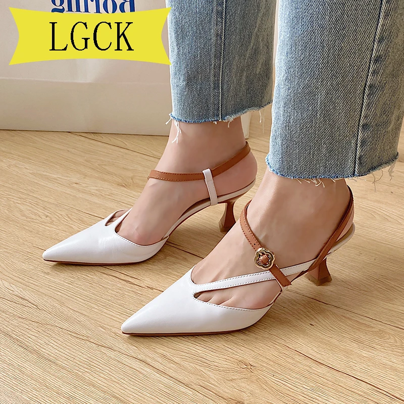 Plus Size 34-44 Women Sandal Genuine Leather Summer Ladies New High Heel Sandal Casual Woman Ankle Strap White Comfortable Shoes
Plus Size 34-44 Women Sandal Genuine Leather Summer Ladies New High Heel Sandal Casual Woman Ankle Strap White Comfortable Shoes