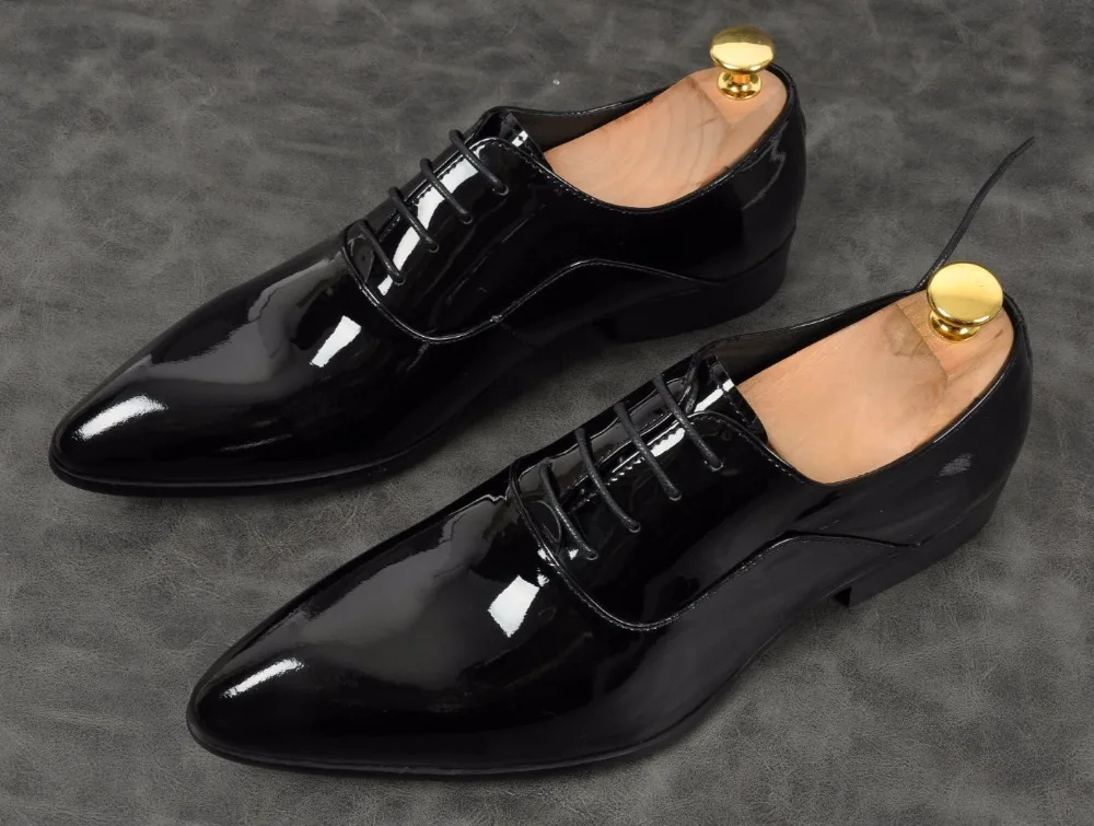 Genuine Leather pointed Toe Glossy Classic Men dress oxford Fashion Mens lace-up Formal Shoes Flat office shoes MEN size38-44
Genuine Leather pointed Toe Glossy Classic Men dress oxford Fashion Mens lace-up Formal Shoes Flat office shoes MEN size38-44