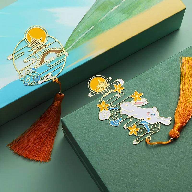 Kawaii Mid-autumn Rabbit Bookmark Cute Tassel Brass Pendant Exquisite Book Mark Page Folder Office School Supplies Stationery
Kawaii Mid-autumn Rabbit Bookmark Cute Tassel Brass Pendant Exquisite Book Mark Page Folder Office School Supplies Stationery