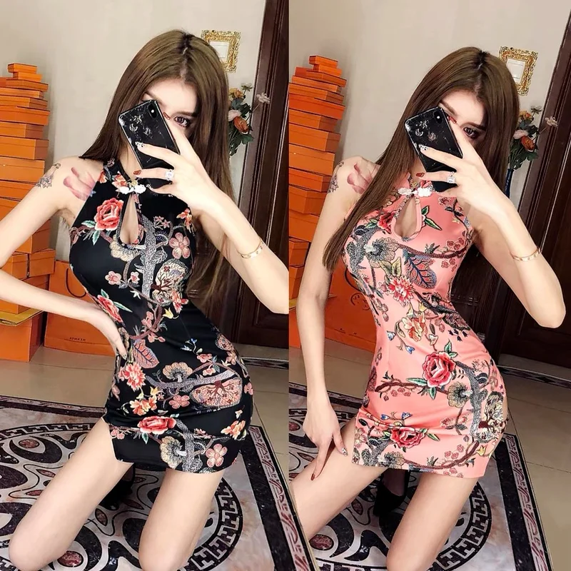 Women Retro Floral Printed Cheongsam Traditional Chinese Hanfu Qipao Sexy Bodycon Short Dress Nightclub Party Cosplay Costumes
Women Retro Floral Printed Cheongsam Traditional Chinese Hanfu Qipao Sexy Bodycon Short Dress Nightclub Party Cosplay Costumes