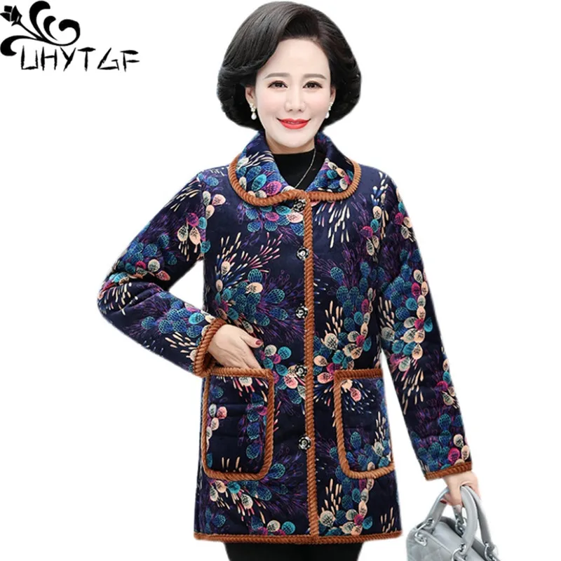 UHYTGF Parka Women Winter Jacket Fashion Flower Print Fleece Thicke Casual Warm Cotton Outerwear Mother 5XL Large Size Coat 1616
UHYTGF Parka Women Winter Jacket Fashion Flower Print Fleece Thicke Casual Warm Cotton Outerwear Mother 5XL Large Size Coat 1616