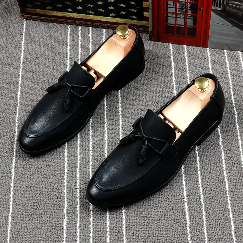 men casual business wedding formal dresses black tassels shoes slip-on lazy shoe breathable summer loafers gentleman footwear
men casual business wedding formal dresses black tassels shoes slip-on lazy shoe breathable summer loafers gentleman footwear
