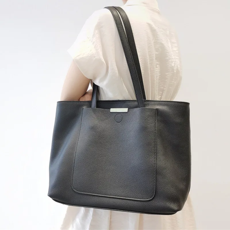 Soft Cow Leather Tote Women Handbags Casual Large Capacity Shopping Bag Big Ladies Hand Bags Genuine Leather Shoulder Bag Female
Soft Cow Leather Tote Women Handbags Casual Large Capacity Shopping Bag Big Ladies Hand Bags Genuine Leather Shoulder Bag Female