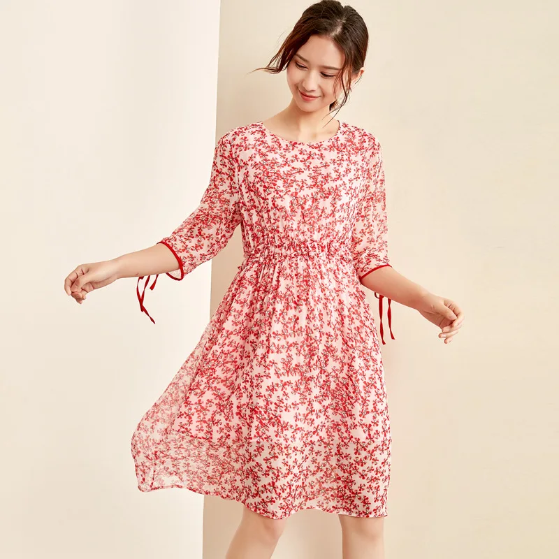 White Print Red Floral Silk Crepe Dresses Women Fashion 2021 Summer Long Casual Sexy Office Work Daily Dress Plus Size Slim Fit
White Print Red Floral Silk Crepe Dresses Women Fashion 2021 Summer Long Casual Sexy Office Work Daily Dress Plus Size Slim Fit