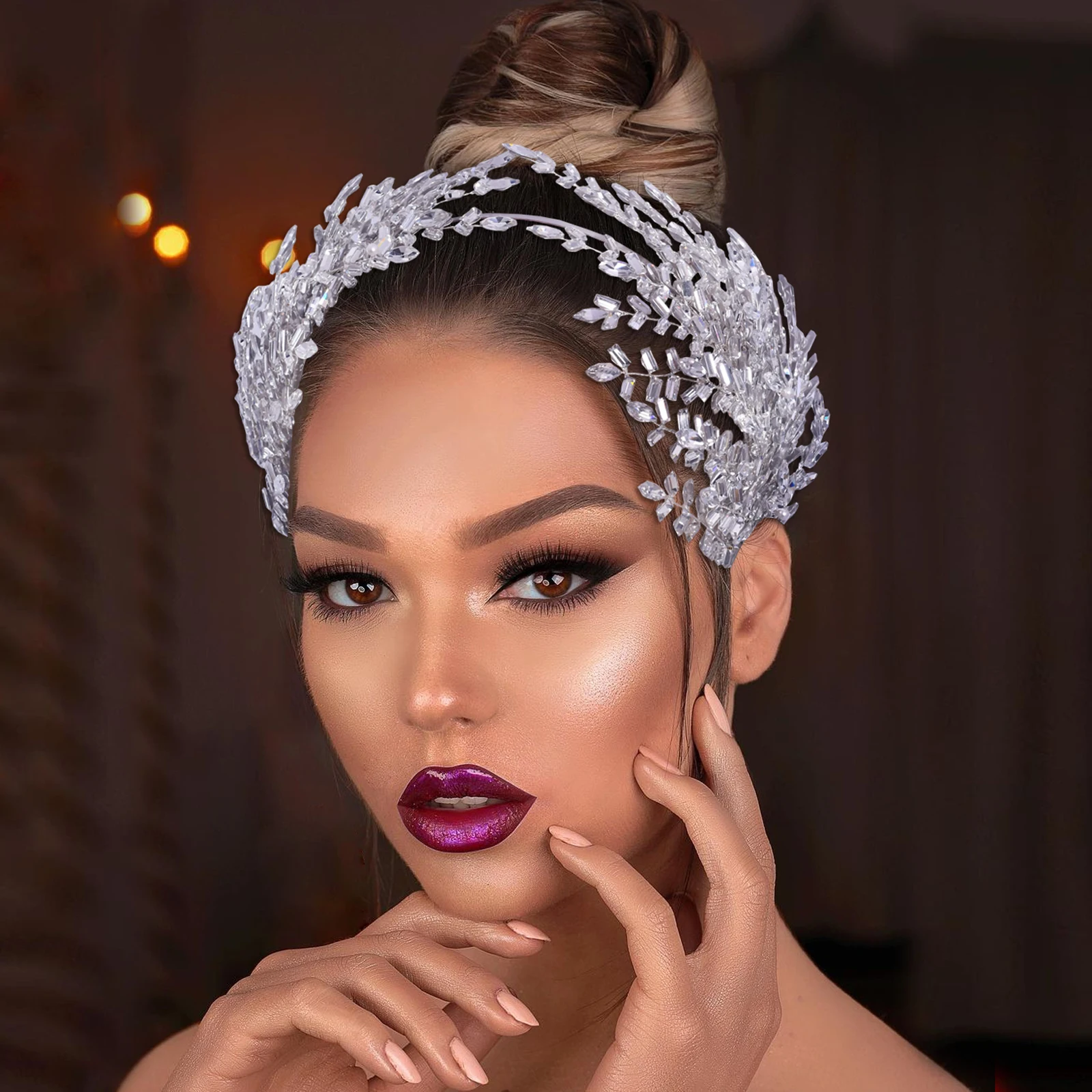 TRIXY HP383 Luxury Bridal Crown and Tiara Wedding Hair Accessories Bride Headband Crystal Rhinestone Diadema Baroque Headwear
TRIXY HP383 Luxury Bridal Crown and Tiara Wedding Hair Accessories Bride Headband Crystal Rhinestone Diadema Baroque Headwear