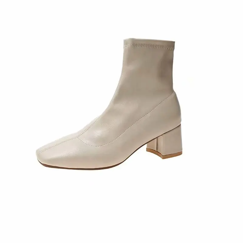 Korean 2021 Autumn Winter New Women Boots Ankle Square Toe Mid-tube Thick-heeled Boots Women's Fashion High-heeled Women's Boots
Korean 2021 Autumn Winter New Women Boots Ankle Square Toe Mid-tube Thick-heeled Boots Women's Fashion High-heeled Women's Boots