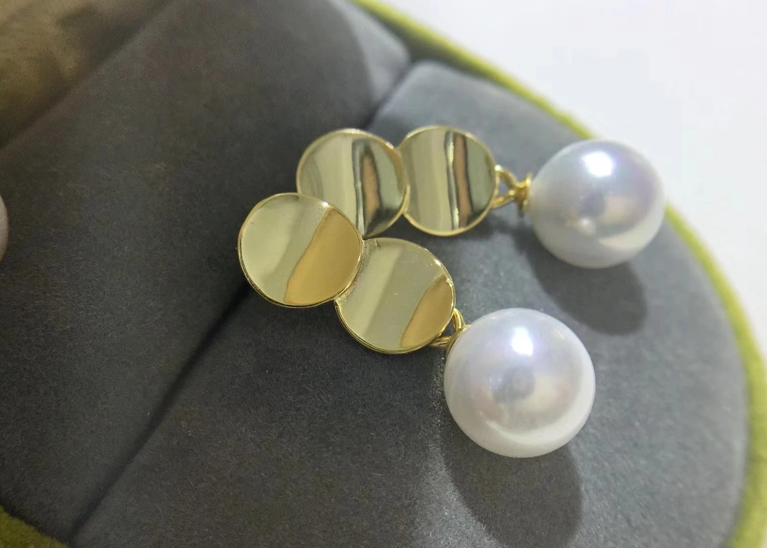 Trendy New 925 Silver Earrings Findings Mountings Settings Jewelry Parts Fittings for Pearls Coral Jade Agate Beads Stones
Trendy New 925 Silver Earrings Findings Mountings Settings Jewelry Parts Fittings for Pearls Coral Jade Agate Beads Stones