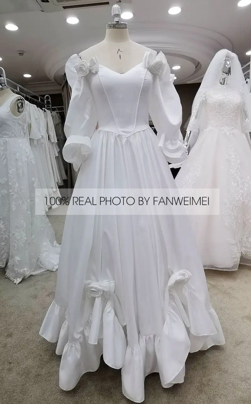 #3069 REAL PHOTOS BY FANWEIMEI Elegant Princess Floral V-Neck Long Sleeve Satin Pleat Bride Wedding Dress
#3069 REAL PHOTOS BY FANWEIMEI Elegant Princess Floral V-Neck Long Sleeve Satin Pleat Bride Wedding Dress
