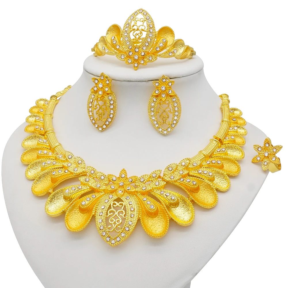 Sexemara gold round chain jewelry set necklace stud earrings adjustable ring bracelet jewelry set for women Dubai gold jewelry
Sexemara gold round chain jewelry set necklace stud earrings adjustable ring bracelet jewelry set for women Dubai gold jewelry