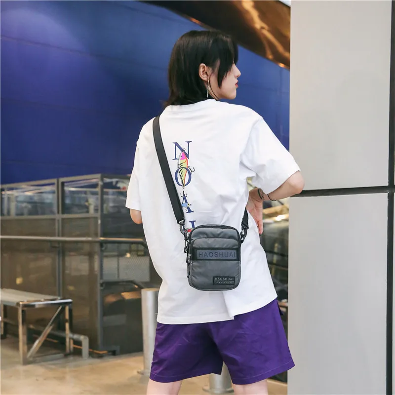 Men's Shoulder Messenger Casual Bag Nylon Anti-theft Waterproof Messenger Bag Shoulder Bag Simple All-match Messenger Bag
Men's Shoulder Messenger Casual Bag Nylon Anti-theft Waterproof Messenger Bag Shoulder Bag Simple All-match Messenger Bag