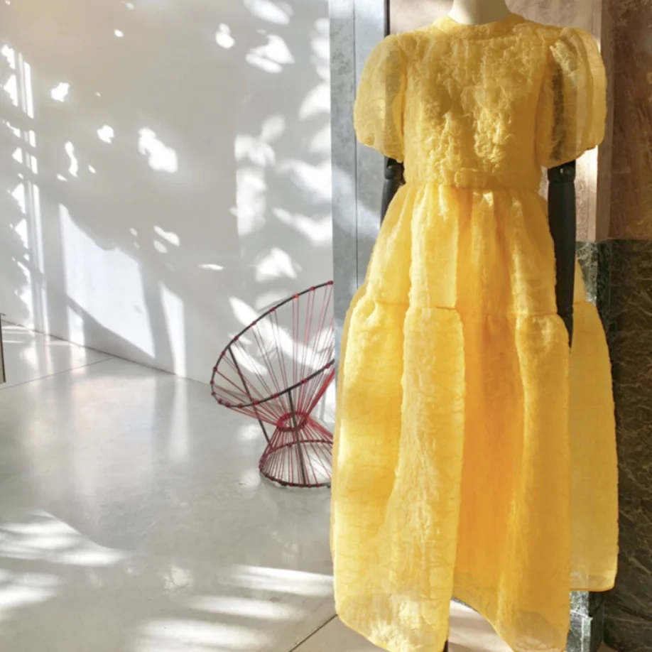 Solid Color Candy Color Yellow Ball Gown Dress puff Sleeve Slim Waist Summer party long Dress
Solid Color Candy Color Yellow Ball Gown Dress puff Sleeve Slim Waist Summer party long Dress