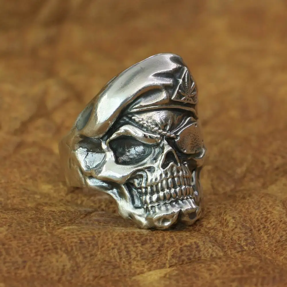 Pirate Skull Ring 925 Sterling Silver Mens Biker Rock Punk Ring TA174 US Size 7 to 15
Pirate Skull Ring 925 Sterling Silver Mens Biker Rock Punk Ring TA174 US Size 7 to 15