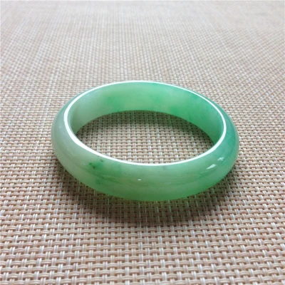 Zheru Jewelry Natural Burmese Jadeite 54-64mm Light Green Bracelet Elegant Princess Jewelry Best Gift for Mother and Girlfriend
Zheru Jewelry Natural Burmese Jadeite 54-64mm Light Green Bracelet Elegant Princess Jewelry Best Gift for Mother and Girlfriend