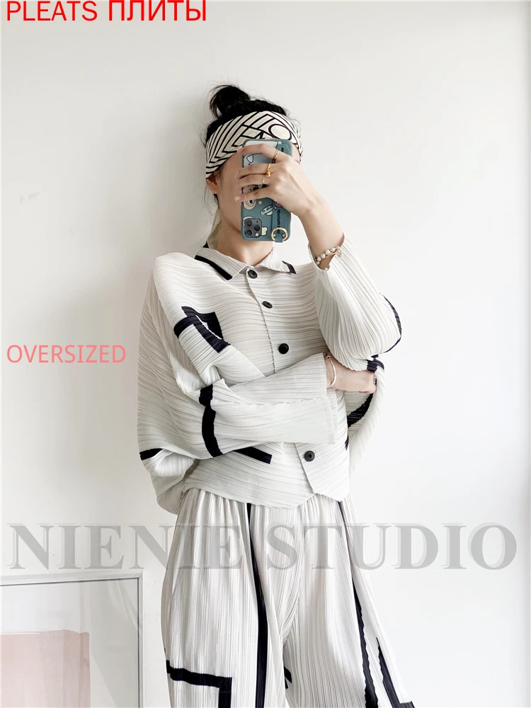 Miyake Pleated Pants for Women, Black, Rice, White, Small Square Harem Pants, Long Sleeve, Button, Handsome Suit, 2 Piece Set
Miyake Pleated Pants for Women, Black, Rice, White, Small Square Harem Pants, Long Sleeve, Button, Handsome Suit, 2 Piece Set