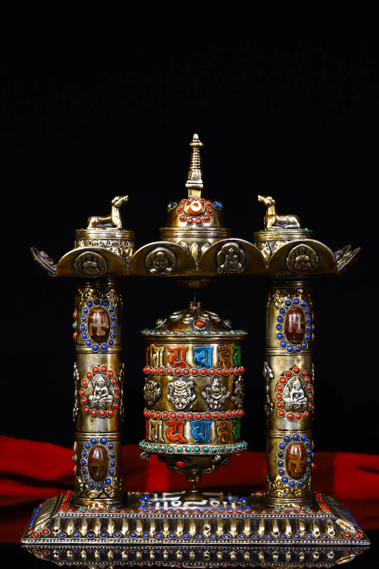 10"Tibetan Temple Collection Old Tibetan Silver Filigree Cinnabar Mosaic Gem gZi Beads Prayer wheel Chanting Dharma Town House
10"Tibetan Temple Collection Old Tibetan Silver Filigree Cinnabar Mosaic Gem gZi Beads Prayer wheel Chanting Dharma Town House
