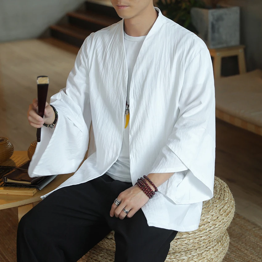 Japanese Style Samurai Cardigan for Men Simple Solid Color Casual Loose Coat Long Sleeve Jacket Harajuku Spring Streetwear
Japanese Style Samurai Cardigan for Men Simple Solid Color Casual Loose Coat Long Sleeve Jacket Harajuku Spring Streetwear