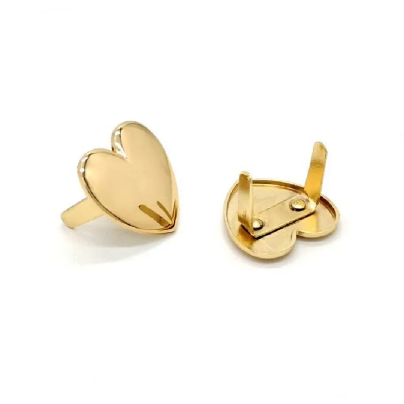 20pcs/100 pcs, heart-shaped decorative buckle blank trademark metal DIY hand-woven bag blank logo factory wholesale
20pcs/100 pcs, heart-shaped decorative buckle blank trademark metal DIY hand-woven bag blank logo factory wholesale