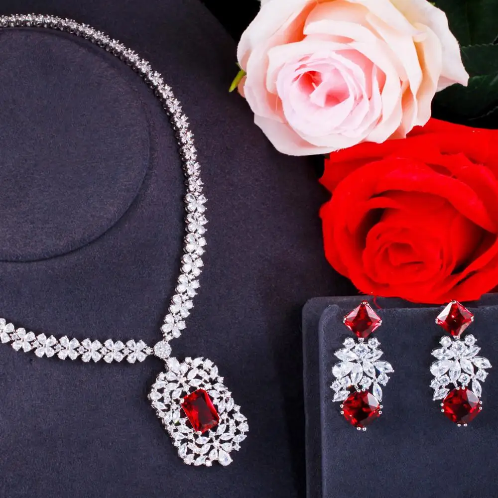 Pera Vintage Shiny Red CZ Crystal Big Flower Drop Earrings and Necklace Luxury Wedding Jewelry Sets for Women Accessories J402
Pera Vintage Shiny Red CZ Crystal Big Flower Drop Earrings and Necklace Luxury Wedding Jewelry Sets for Women Accessories J402