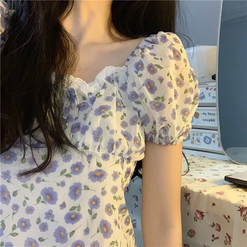 Floral bubble sleeve dress women's 2021 summer new French gentle wind small sweet temperament short skirt
Floral bubble sleeve dress women's 2021 summer new French gentle wind small sweet temperament short skirt